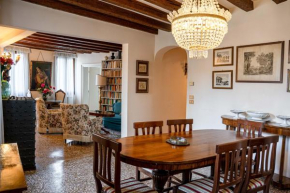 Gorgeous apartment behind St.Mark square